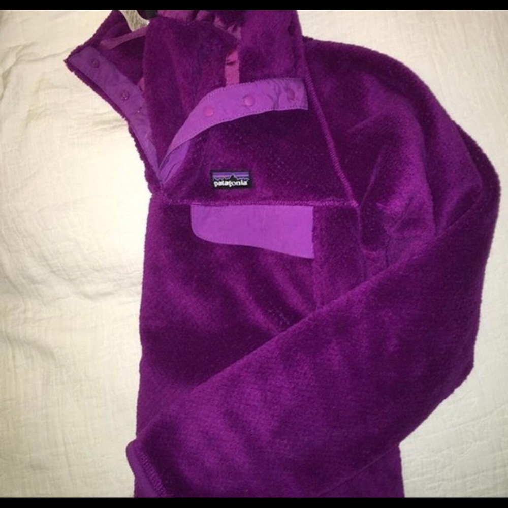 Fuchsia Patagonia pullover